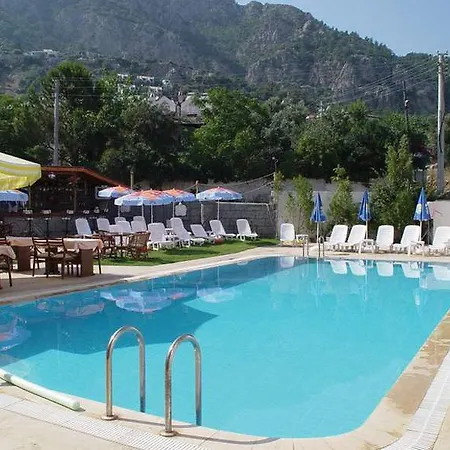 Zeus Turunc Otel 3*